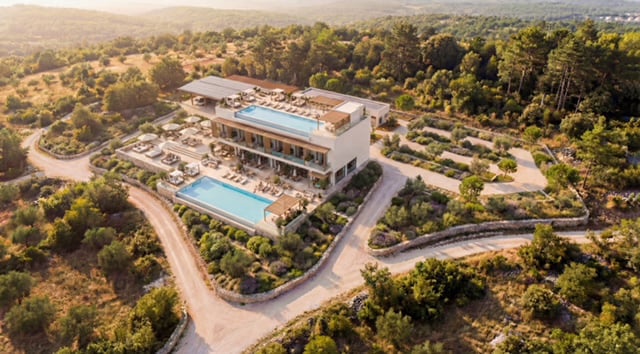 Resortentwicklung - Hotel Mockup